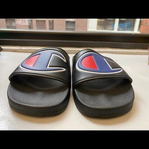 Champion IPO Black Slide Sandals - 6Y / 8W